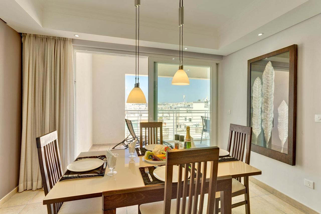 Luxury Apartment Inc Pool & Views Sliema Exterior foto